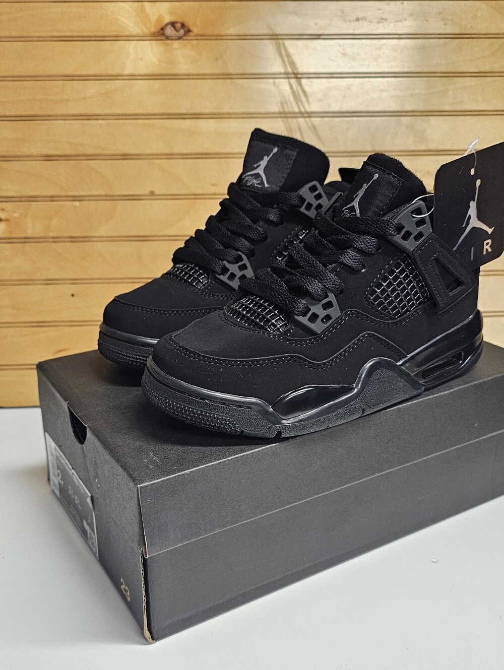 Air Jordan 4 Retro Black Cat Sneakers Size 2Y Youth New Never Worn